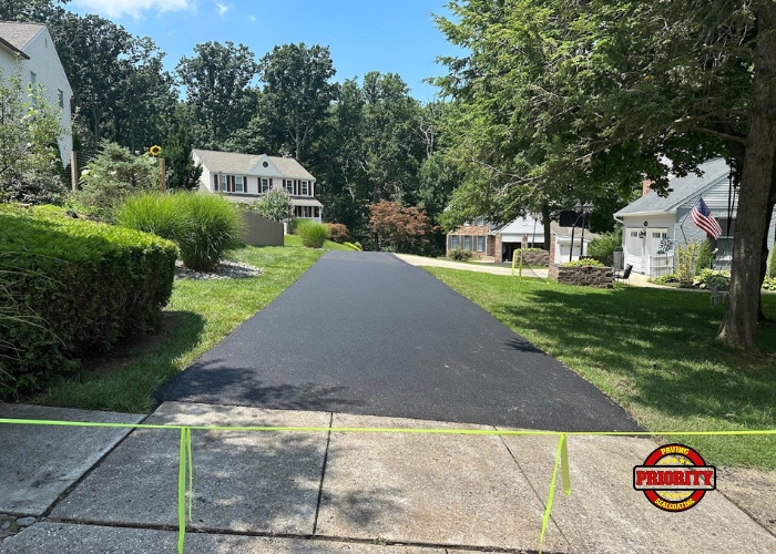 We Sealcoating large driveways